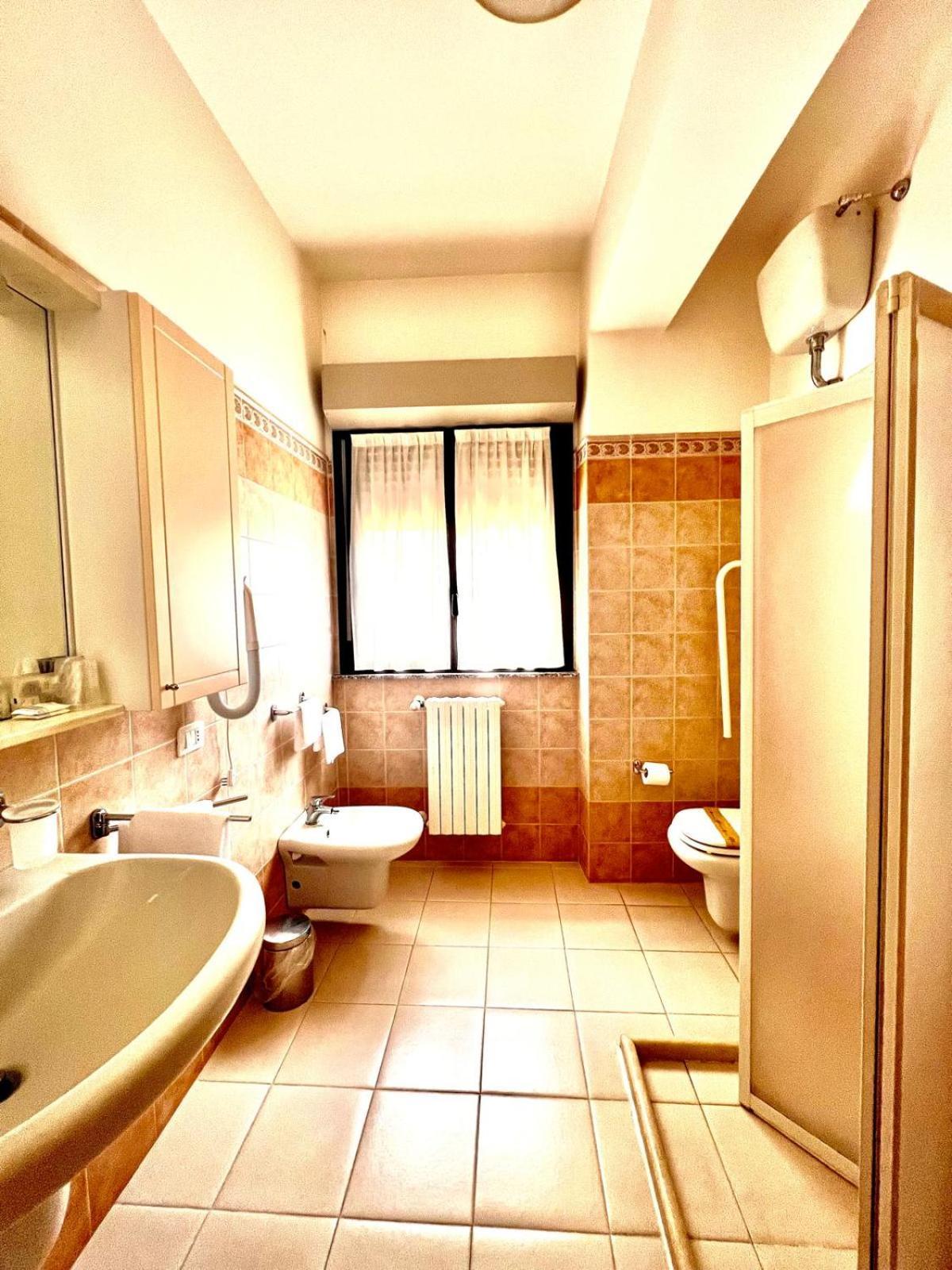 Nazareth Residence Витербо Екстериор снимка